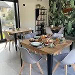 Florida 7 3* Pertegada
