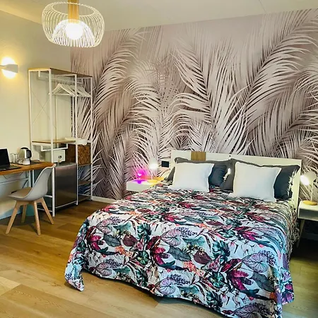 Bed & Breakfast Florida 7 *
