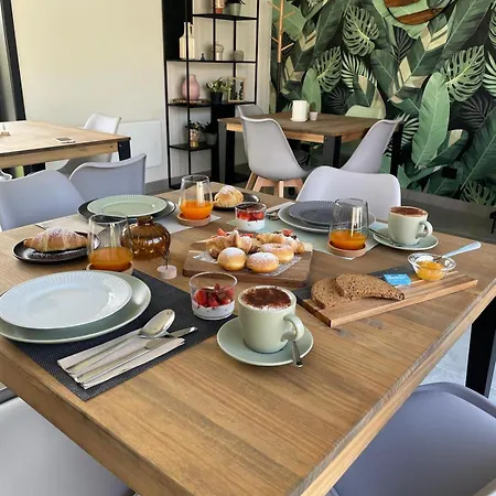 Bed & Breakfast Florida 7 Pertegada