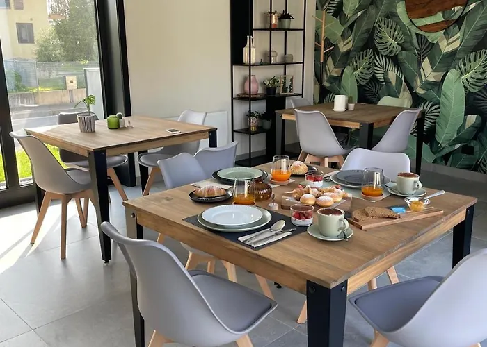 Florida 7 3* Pertegada