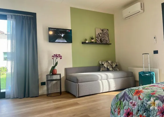 Florida 7 Bed & Breakfast