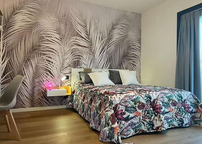 Florida 7 Bed & Breakfast Pertegada